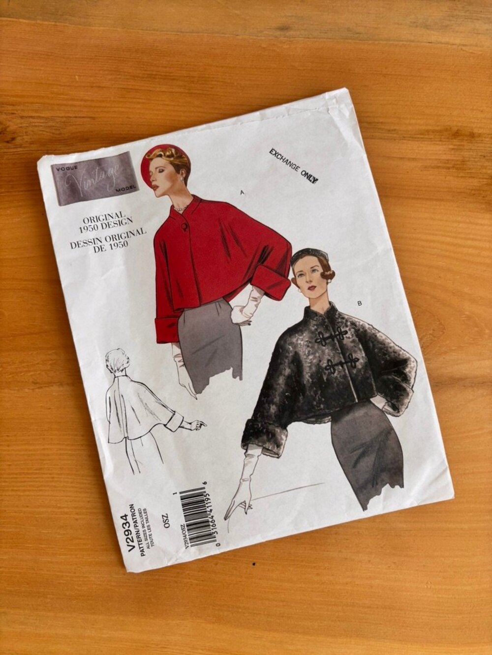 Vogue 2006 Reproduction Pattern #V2934, OSZ (ONE SIZE) UNCUT